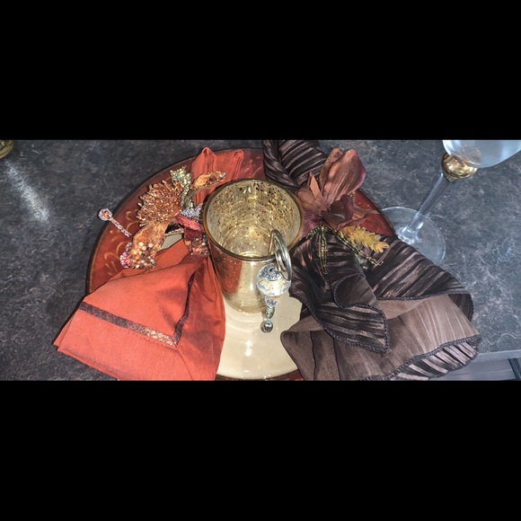 Dinner table decor set - Picture 2 of 3